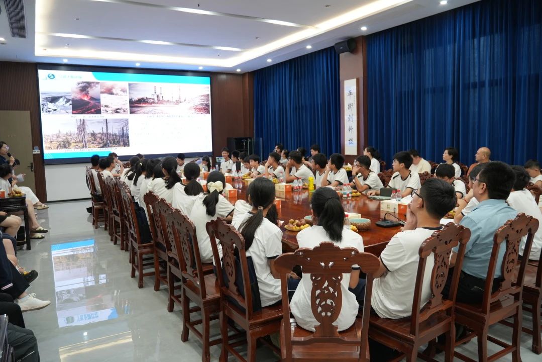 1754643717376097.jpg 1754643717376097.jpg